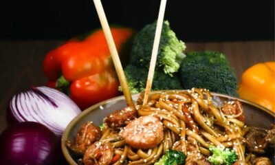 Pasta Oriental Especial